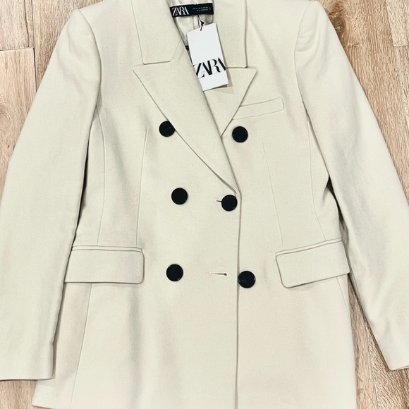 Zara Jackets & Blazers - Zara Women's Cream Trench Coat